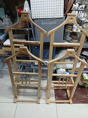 dayaq: Digər stend növü, Taxta — 8