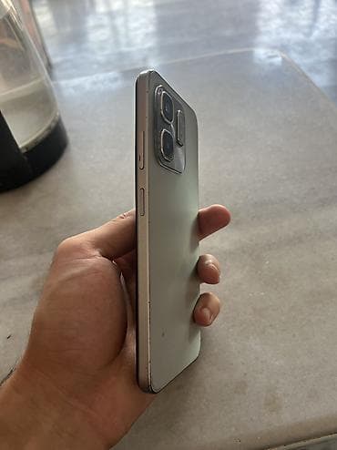 iphone 13 dubai version: Infinix HOT 50i, 128 GB, rəng - Boz, Sensor — 4