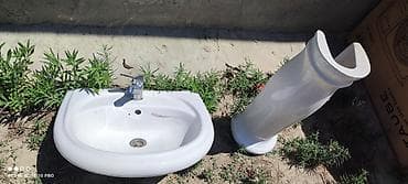 şanı yarpağı: Piyedestal ayaqlı keramik əl-üz yuma lavabosu dəsti - Material: ağ — 1