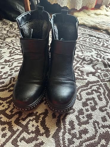 qadın bot: Ölçü: 36, rəng - Qara, İşlənmiş — 1