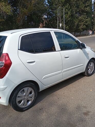 faizsiz kreditlə maşın: Hyundai i10 – avtomatik ötürücülü, şəhər üçün kompakt hetçbek — 7
