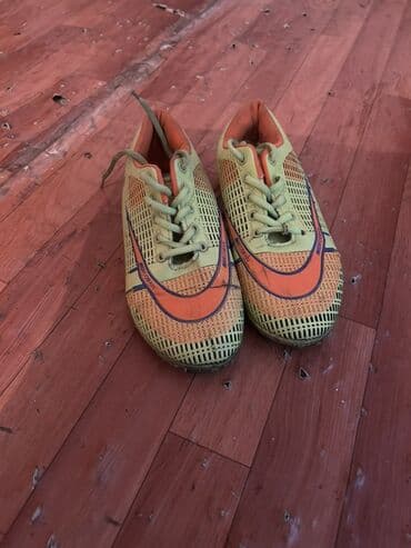 İdman qidaları: Butslar Ölçü: 40, İşlənmiş — 2