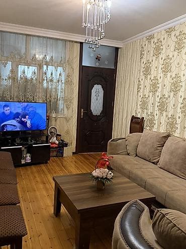 Mənzillər: Bakı, Yeni Günəşli Massiv A, 2 otaqlı, Köhnə tikili, m. Xalqlar Dostluğu, 40 kv. m — 1