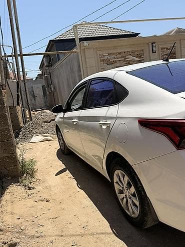 hunday matriks: Hyundai Accent: 1.6 l | 2019 il Sedan — 5
