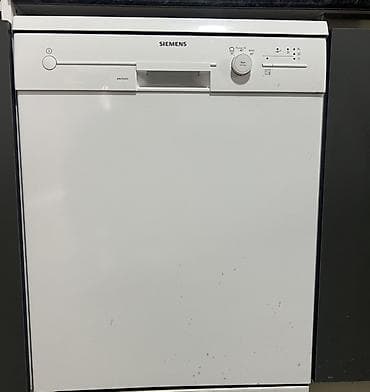 Посудомойка Siemens, Полногабаритная (60 см), Отдельностоящая at lalafo.az Посудомойка Siemens, Полногабаритная (60 см), Отдельностоящая