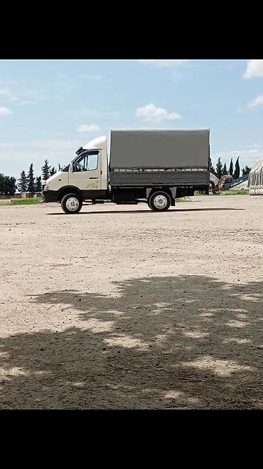 ford transit satışı: Yükdaşıma üçün praktik, tentli kiçik tonnajlı yük maşını — 4