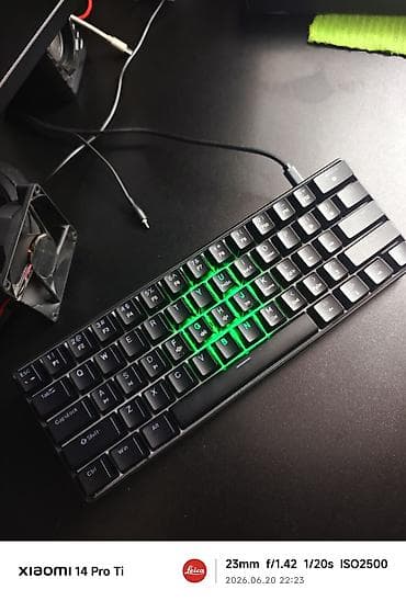 Masaüstü kompüterlər və komponentlər: Klaviatura mavi switch az işlənib xoşlamadım deyə satıram - 30m 20 — 2