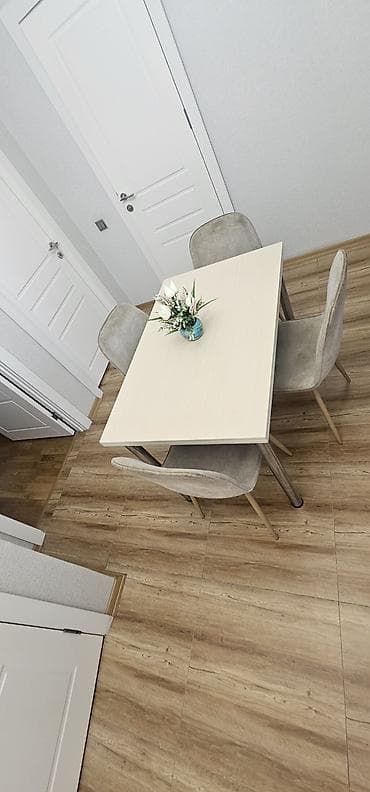 Mətbəx/nahar dəsti – 1 masa + 4 stul - Stil: müasir, minimalist -