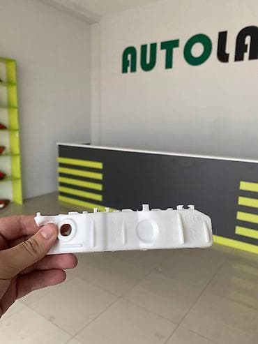 Kia Cerato 2010 on salacka . Kia Cerato 2010 qabaq sag ( sağ ) sol