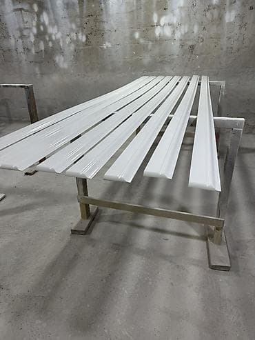 otaq qaplar: Ağ rəngdə MDF/PVC dekorativ plintus və profil zolaqları - Material — 2