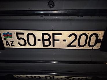 Nömrə nişanı: 50-BF-200 - Azərbaycan dövlət nömrə nişanı formatı (AZ