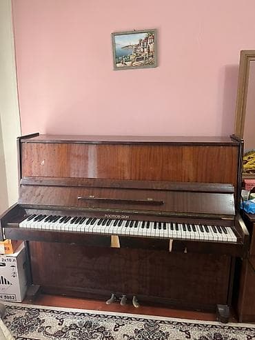 korg pa 50 per page 40: Rostov-Don upright pianino - Növ: Akustik upright pianino - — 1