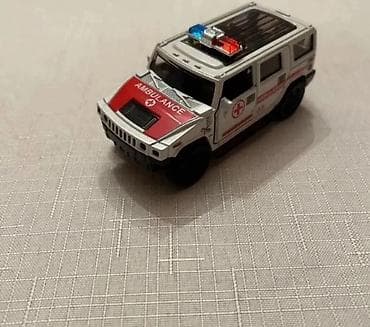 oyuncaq kassa: Uşaq oyuncağı – Ambulans SUV maşın - Korpus: metal və plastik — 1