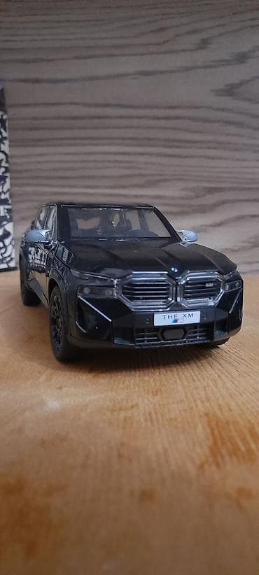 Bmw 1:24 XM modeli Səsləri işıqları işləyir Görünüşcə təzədir cüzi — 1
