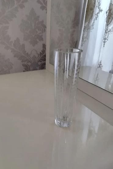 ev gülü: Bir vaza, Xrustal — 2