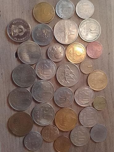 CD, DVD disklər və kassetlər: Sovet dövrünə aid qarışıq köhnə sikkələr dəsti - Nominasiyalar: 1, 2 — 1