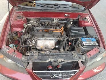 traxtor qiymetleri: Hyundai Elantra: 1.6 l | 2005 il Sedan — 5