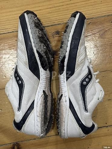 Saucony yüngülatletika tikanlı ayaqqabıları - Növ: track/spike qaçış — 1