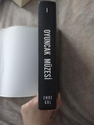oyun pc: Məhsul: Kitab – “Oyuncak Müzesi” Müəllif: Emre Gül Nəşriyyat: Guardian — 4