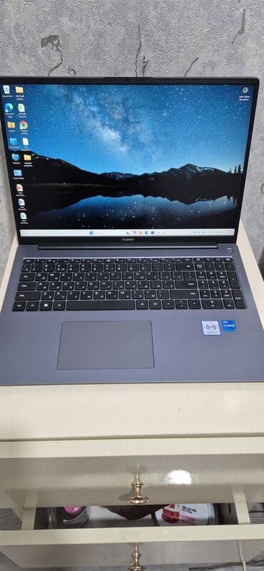 Настольные ПК и рабочие станции: Huawei noutbuk - Model xətti: Huawei (MateBook seriyası görünüşlü — 4