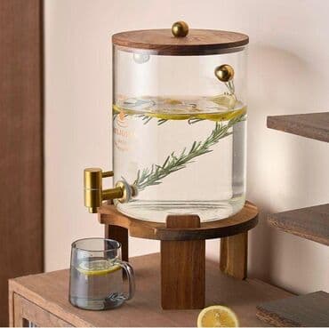 Растения: Su qabı samovar
7 lt 120 azn
3.6 lt 110 azn — 2