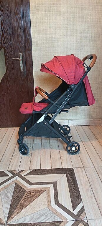 Gəzinti arabaları: İki tutacaqlı araba, İşlənmiş, Cins: Qız, Yaş: 1-6 ay, Ünvandan götürmə, Ödənişli çatdırılma — 2