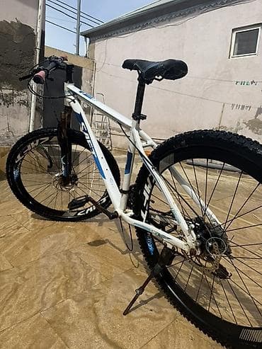 korg pa x5: - Ölçü: 29” təkərlər 500 ze almışam pul lazımdı satram bu qiymete) — 3