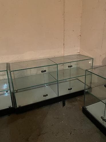Оборудование для магазинов: Gizil - bijuteria magaza acana super teklif . vitrinler ozum — 2