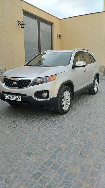 kia salony: Kia Sorento: 2 l | 2009 il Ofrouder/SUV — 3