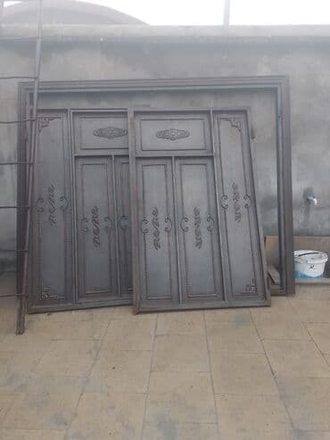 bak su çəni: Metall darvaza dəsti - Material: qalın metal/ dəmir konstruksiya - — 1
