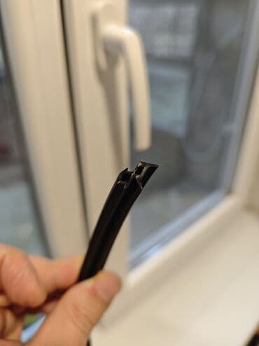 Plastik pəncərə rezini. Plastik qapılardada (hamam tualet) qapılarında lalafo.az -da Plastik pəncərə rezini. Plastik qapılardada (hamam tualet) qapılarında