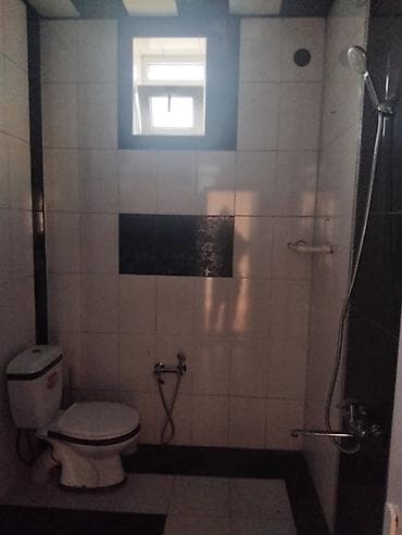 kiraye ev berde: Sarayda 3 otaqli bos heyet evi kiraye verilir .Istilik iran peci — 7