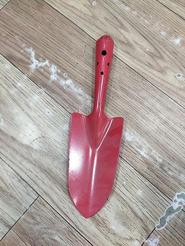 nerjaveka cen: Lapatka yeni 5 man — 1