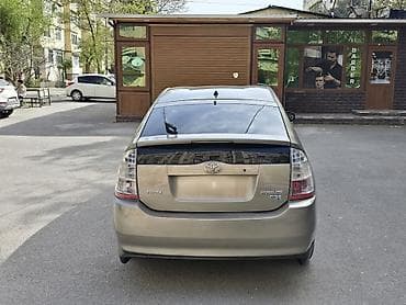 hyundai satilir: Toyota Prius (2-ci nəsil) hibrid hetçbek - Qizili rəng, 5 qapı - — 4