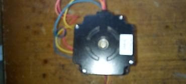 Darvaza motorları: Sanyo Denki STP-59D1052 addım mühərriki Texniki göstəricilər: - — 1