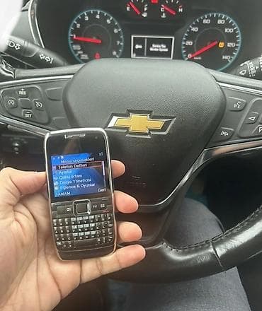 Nokia E72 lalafo.az -da Nokia E72