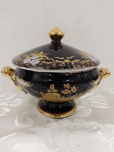 konfet qabı: Porsele ndən hazırlanmış dekorativ qapaqlı qab (şirniyyat/konfetqabı — 1