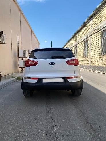 doogee dg550 dagger: Kia Sportage: 2 l | 2010 il Krossover — 7
