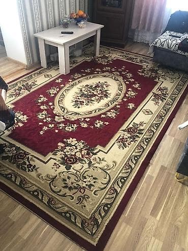 xalca uzlukləri: Klassik üslubda dekorativ xalça - Rənglər: tünd bordo (şərab rəngi) — 1