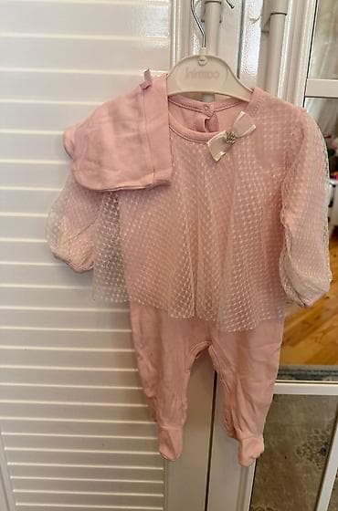 Kombinezon, Qız üçün, 6 - 9 ay