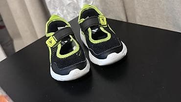 basanojkalar: Basanojkalar, Adidas, Ölçü: 29, Uniseks — 6