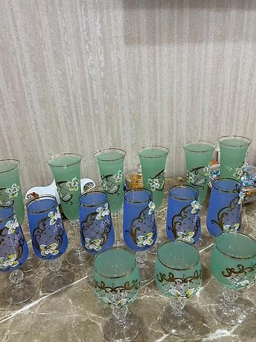 Qədəhlər, Şüşə