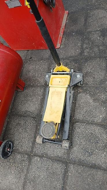 Təkər servisi üçün avadanlıq dəsti Tərkib: - Unite PTS1224 təkərsökən