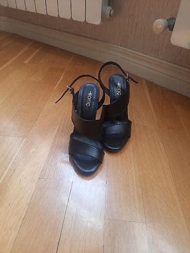 Basanoşka və səndəllər: Ölçü: 37, rəng - Qara, İşlənmiş — 4