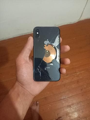 philips xenium 9@9d: IPhone Xs, 64 GB, Qara, Qırıq — 1