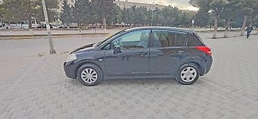 renault megane dizel: Nissan Tiida: 1.5 l | 2011 il Hetçbek — 3