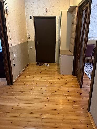 2 saatliq kiraye ev: Gəncə şəhərində Azərittifaqda Beynəlxalq xəstəxananın yanındakı ilin 4 — 8