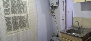 corat kiraye ev: 1 otaqlı mənzil – tam mebellidir Planlaşdırma: - Kiçik dəhlizdən — 9