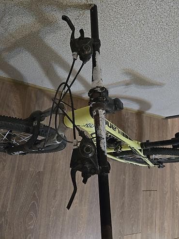 Dağ velosipedi – Lando markası, sarı rəng Xüsusiyyətlər: - Geniş