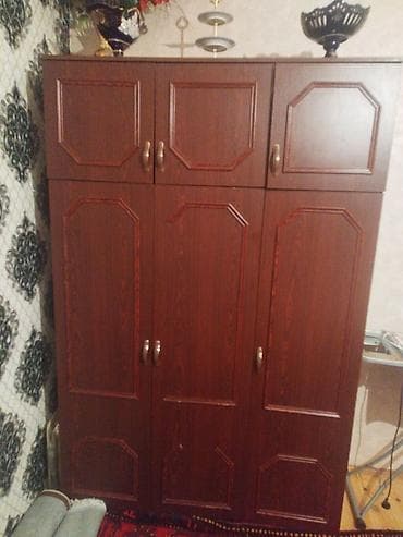 divar ref: İşlənmiş, 4 qapılı, Qəhvəyi, Taxta, Açılan, Düz dolab — 1